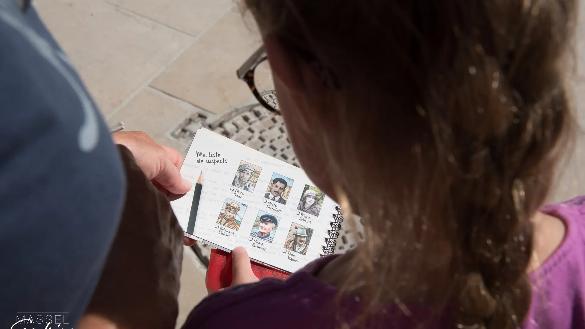 famille en pleine recherche