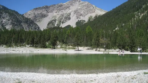 Plan d'eau dans le camping -Coin détente