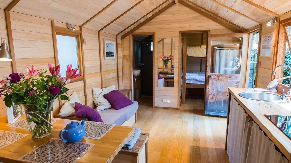 Small lounge and dining room