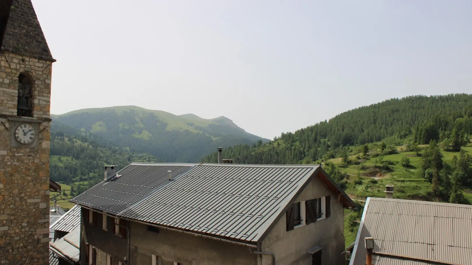 Vue séjour - Le Lys Orangé - Beuil - Gîtes de France des Alpes-Maritimes