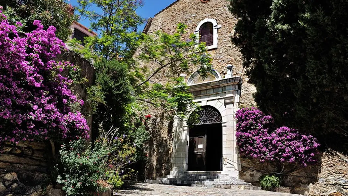 Eglise Saint Trophyme - © OT Bormes les Mimosas