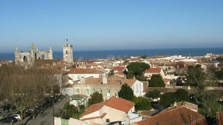 Saint Martin de Ré : vue du clocher