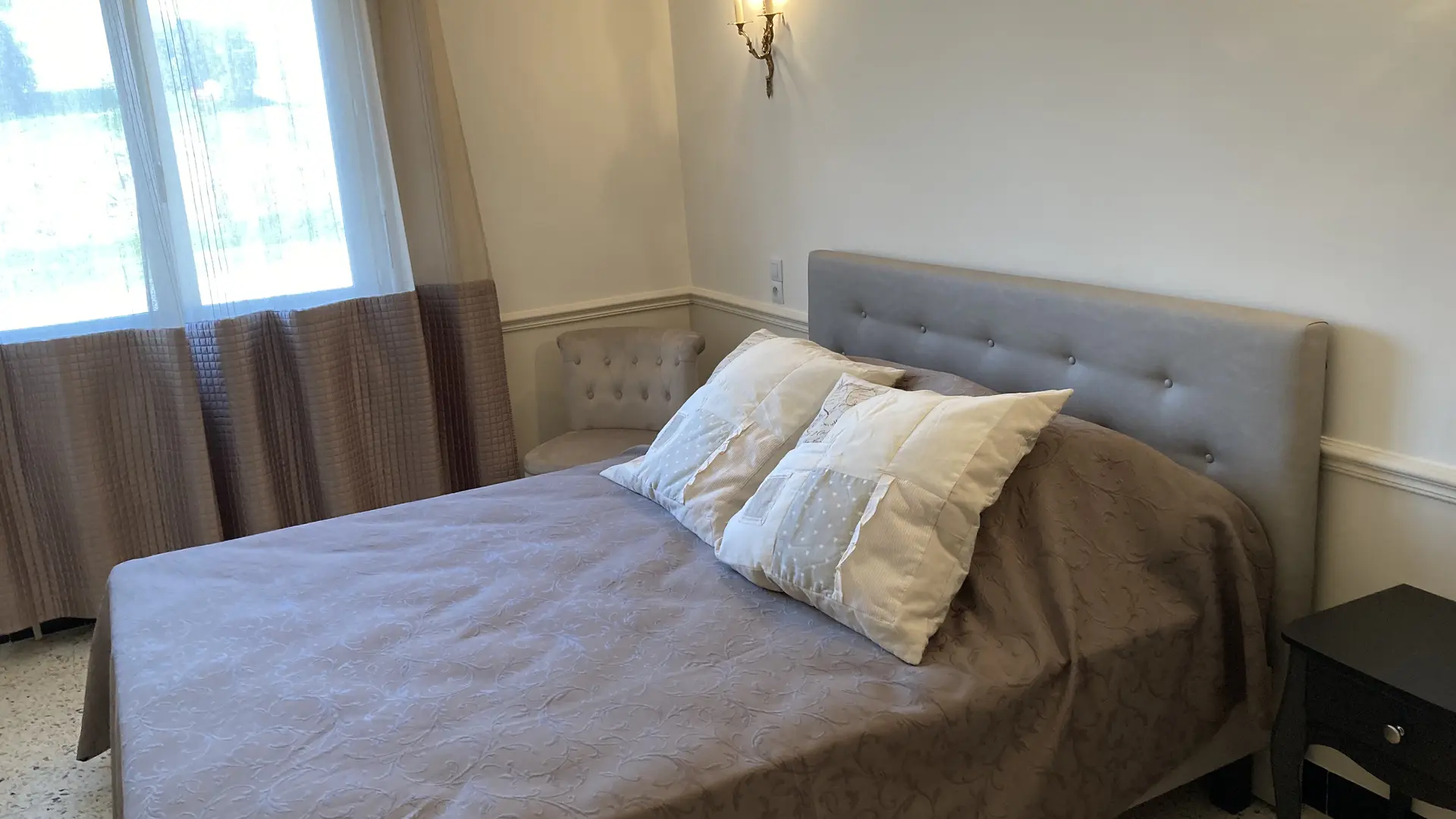 Gîte les Cigalons - chambre 2 2