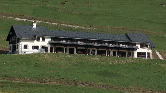 Centre de vacances La Métralière Plateau des Glières en été