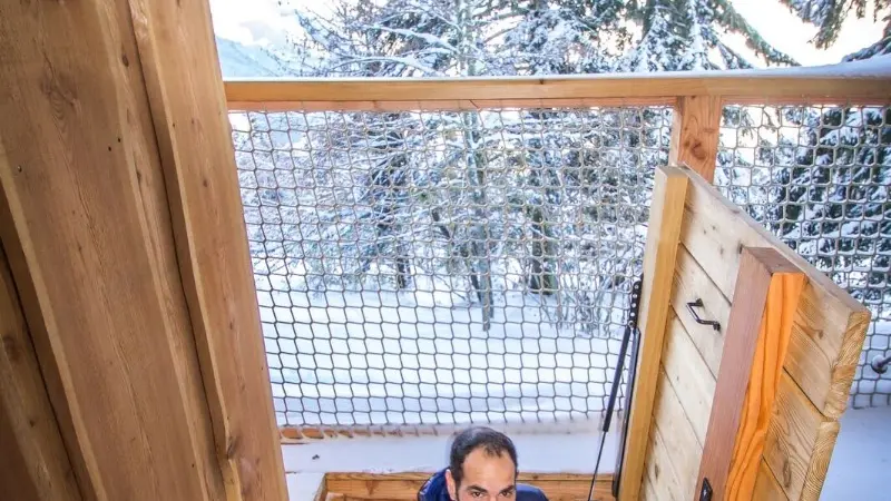 Thérence, le gérant des cabanes Chartreuse