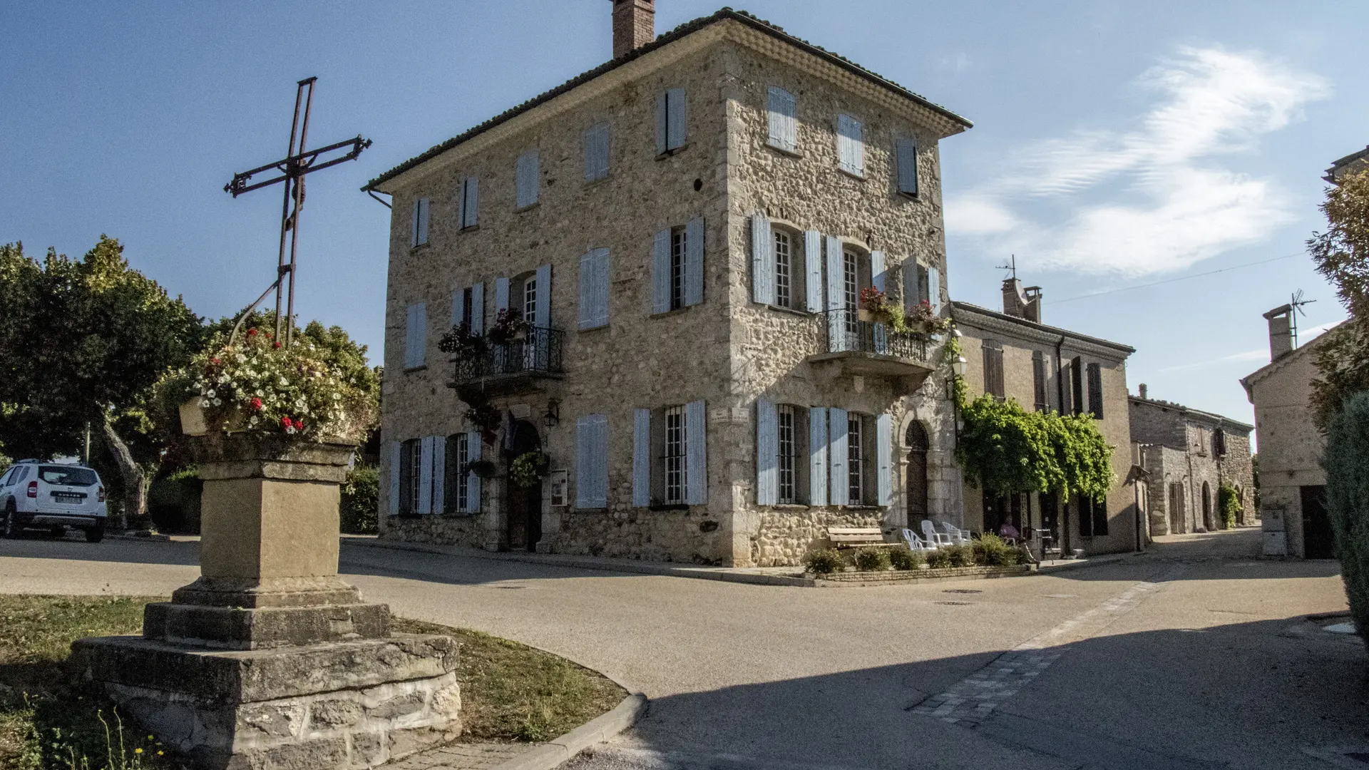 L'ancien Château des Hugues (actuelle Mairie)