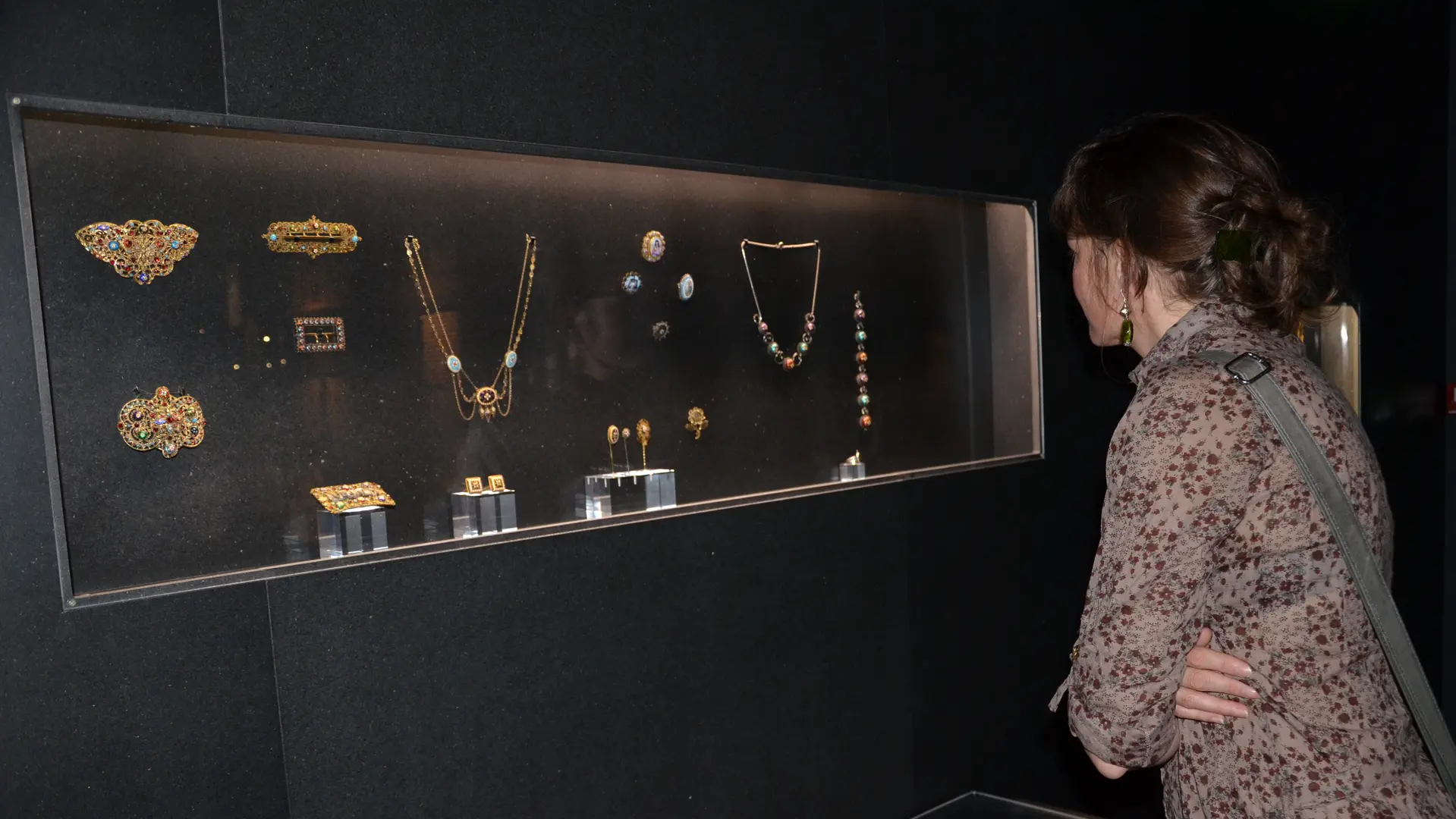 Exposition permanente sur les émaux bressans