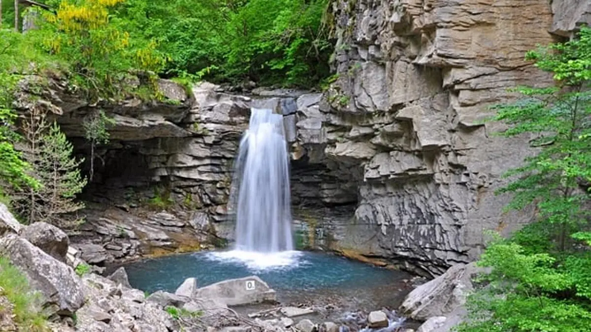 Cascade du Saut de la Pie en été