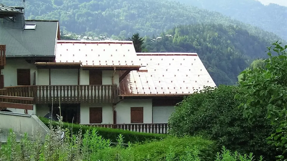 residence centre village