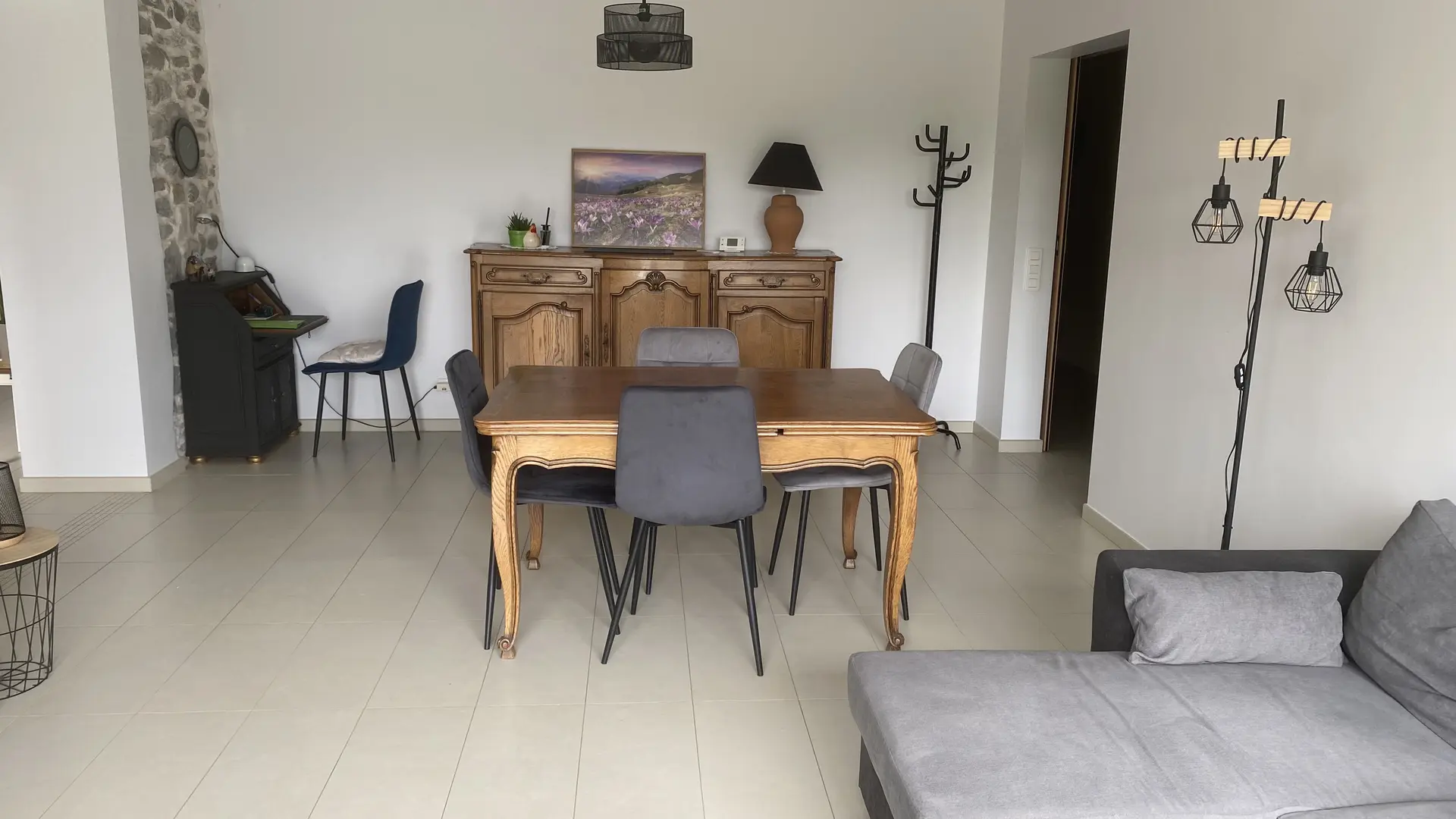 Salon