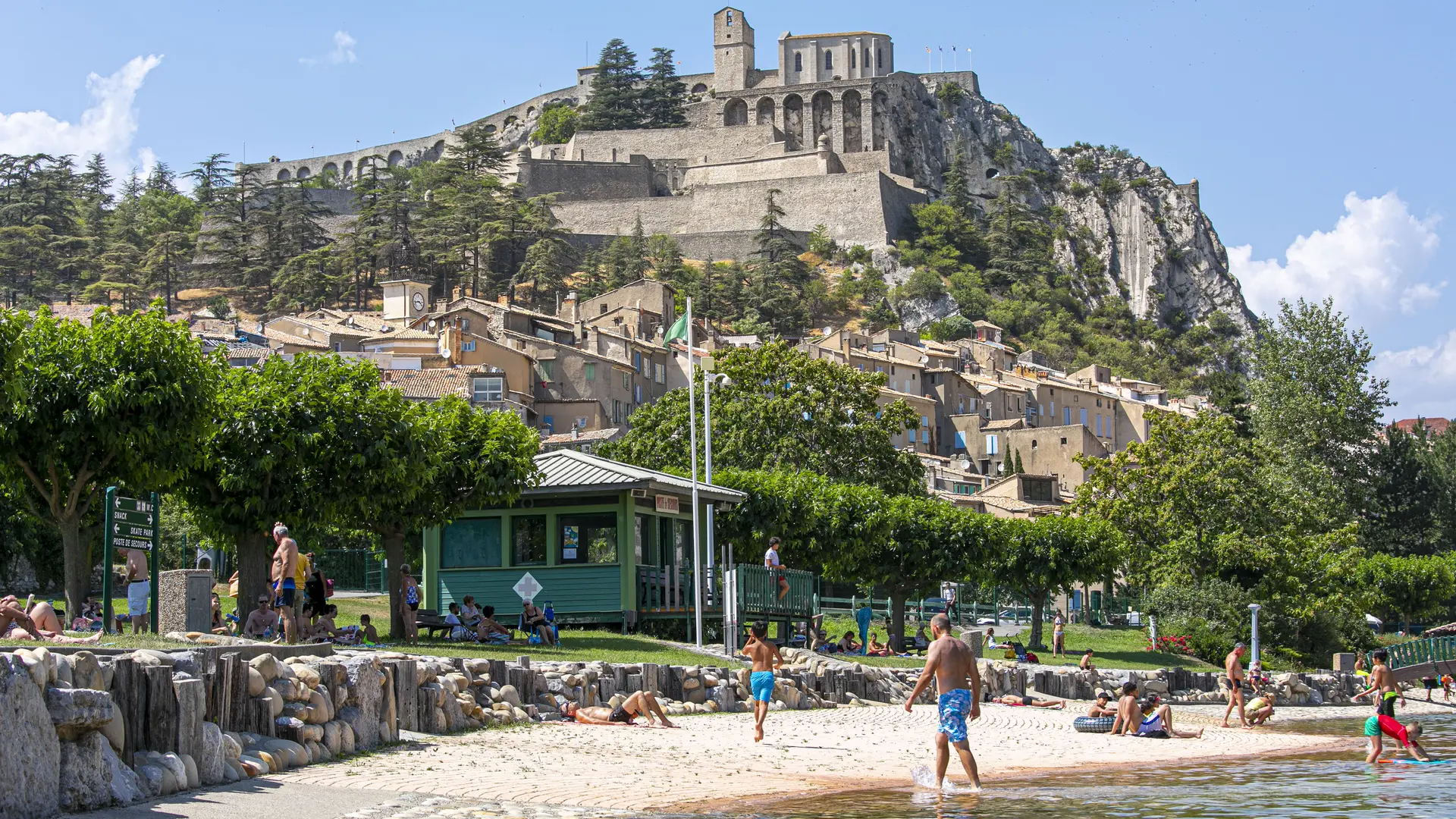 Baignade avec vue sur la Citadelle