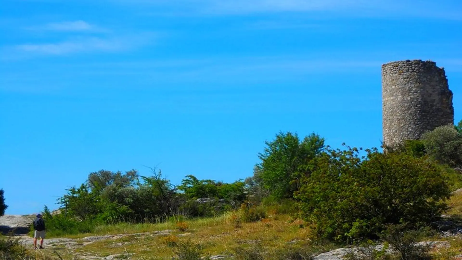 Balade au pied des tours