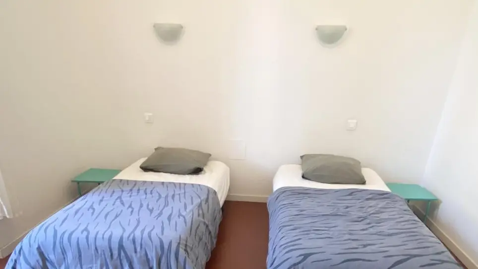 Chambre 2 lits simples en 90