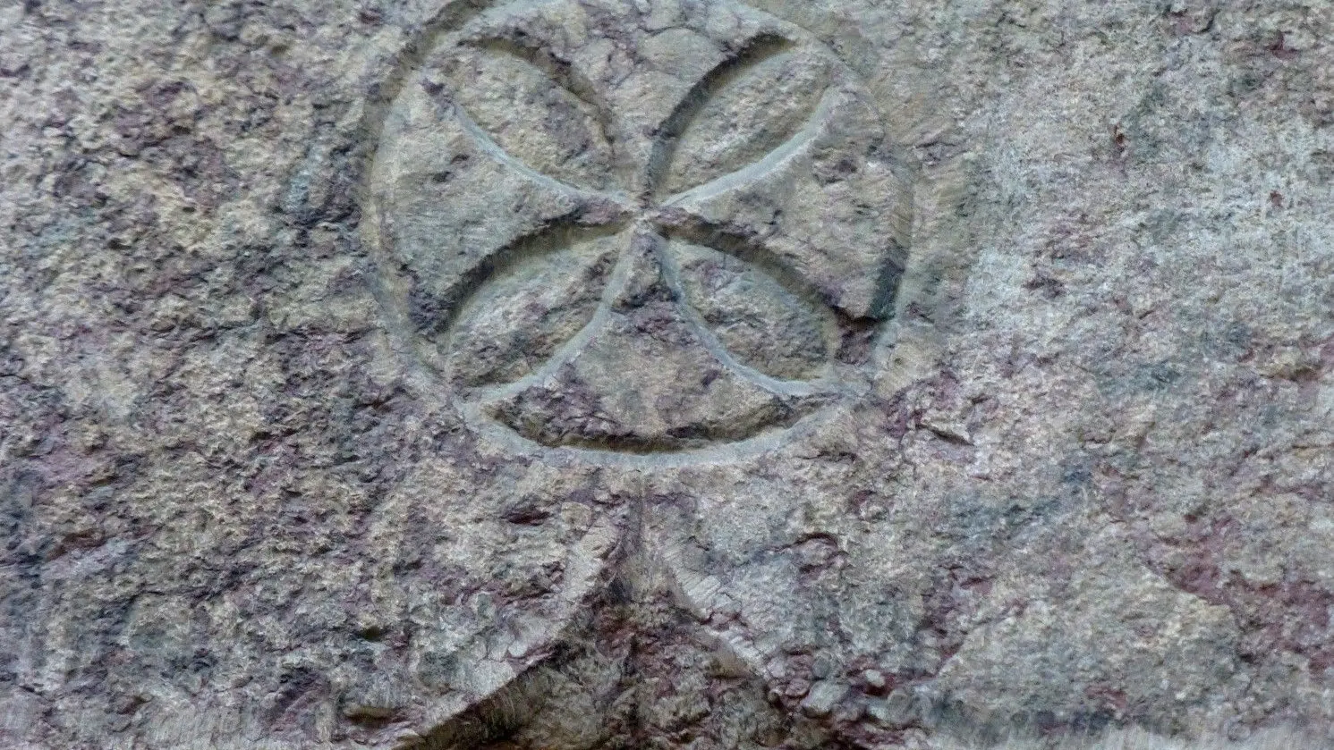 Pierre sculptée de Saint-Crépin