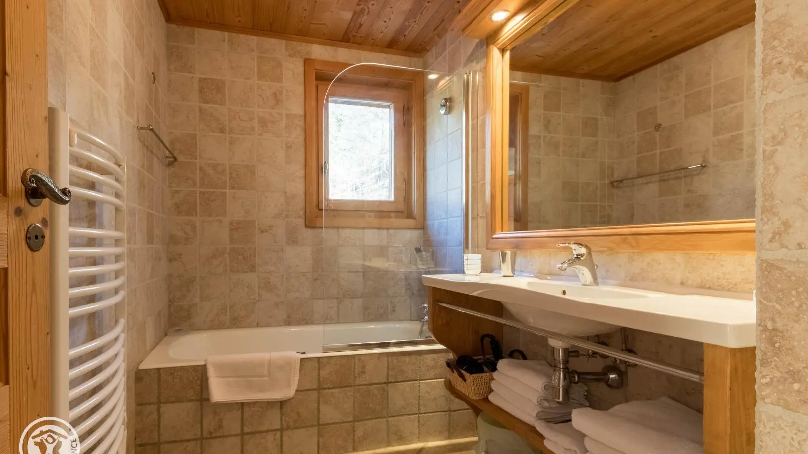 Salle de bains niveau 1