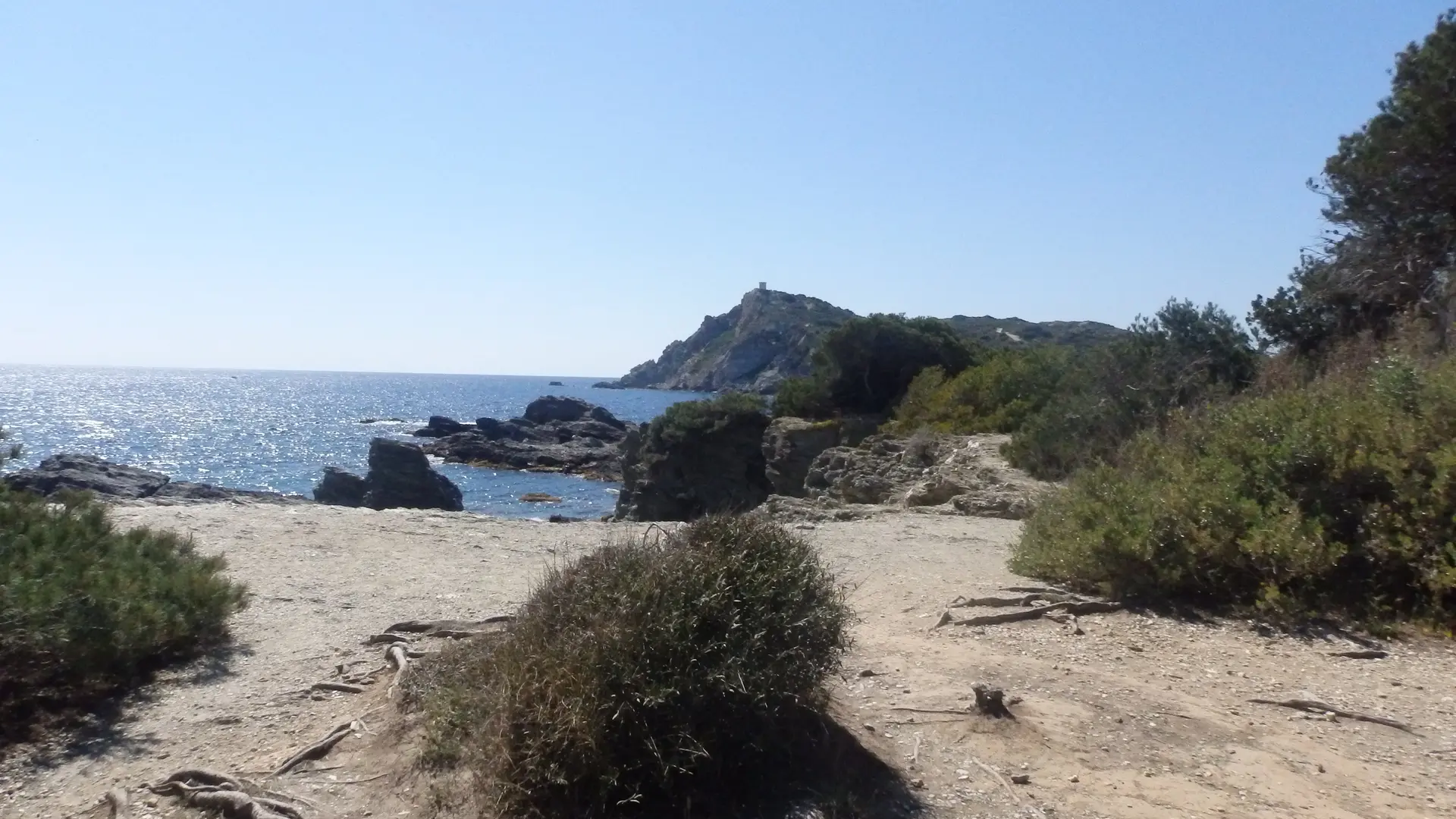 Studio dans une résidence - Le Brusc