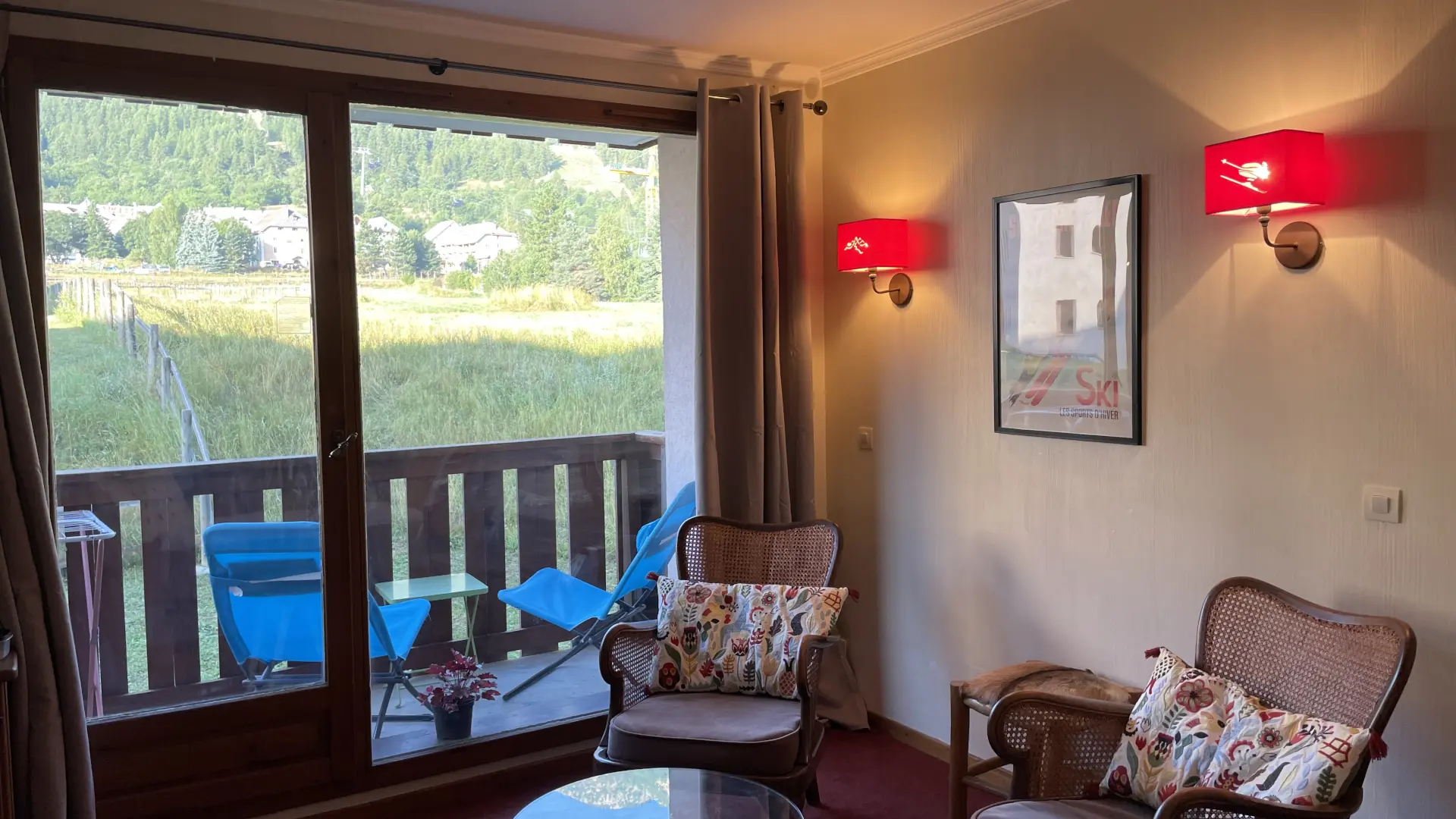 3-pieces-alpaga-salon1-chor-serre-chevalier-villeneuve