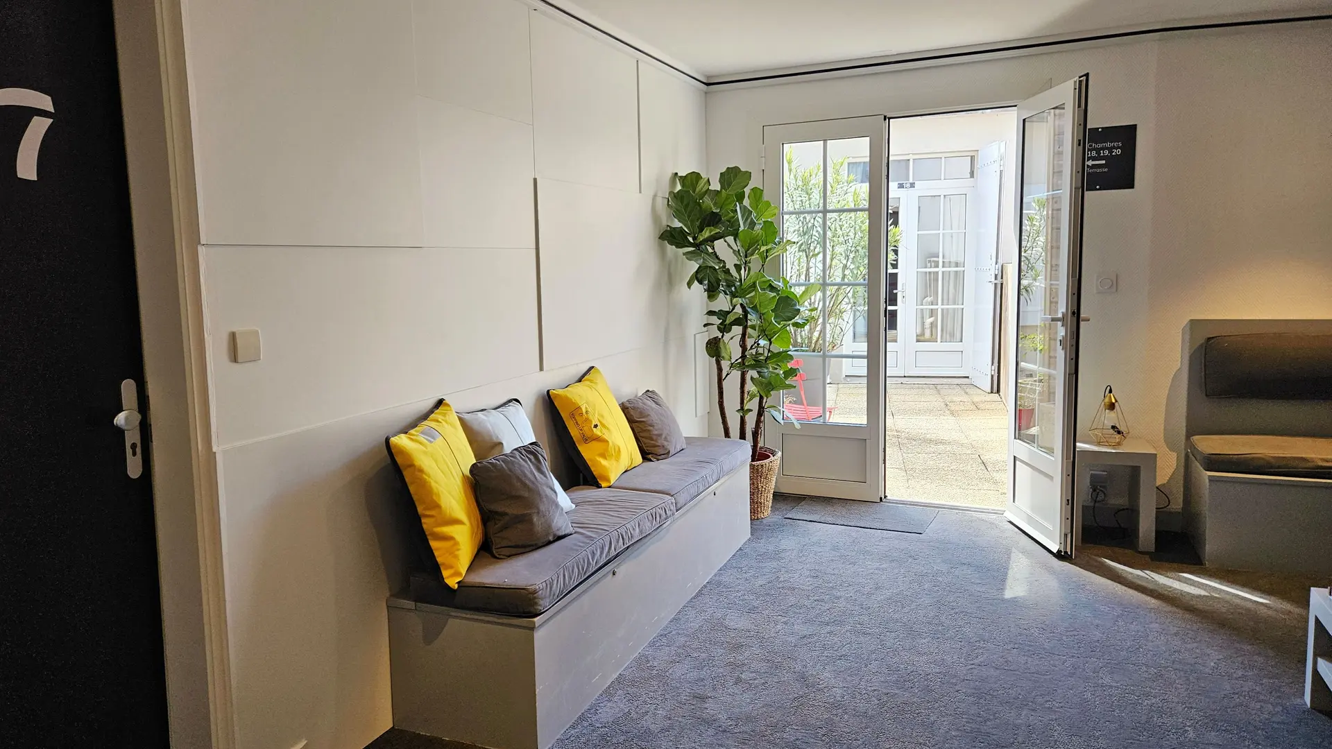 Couloirs et escaliers