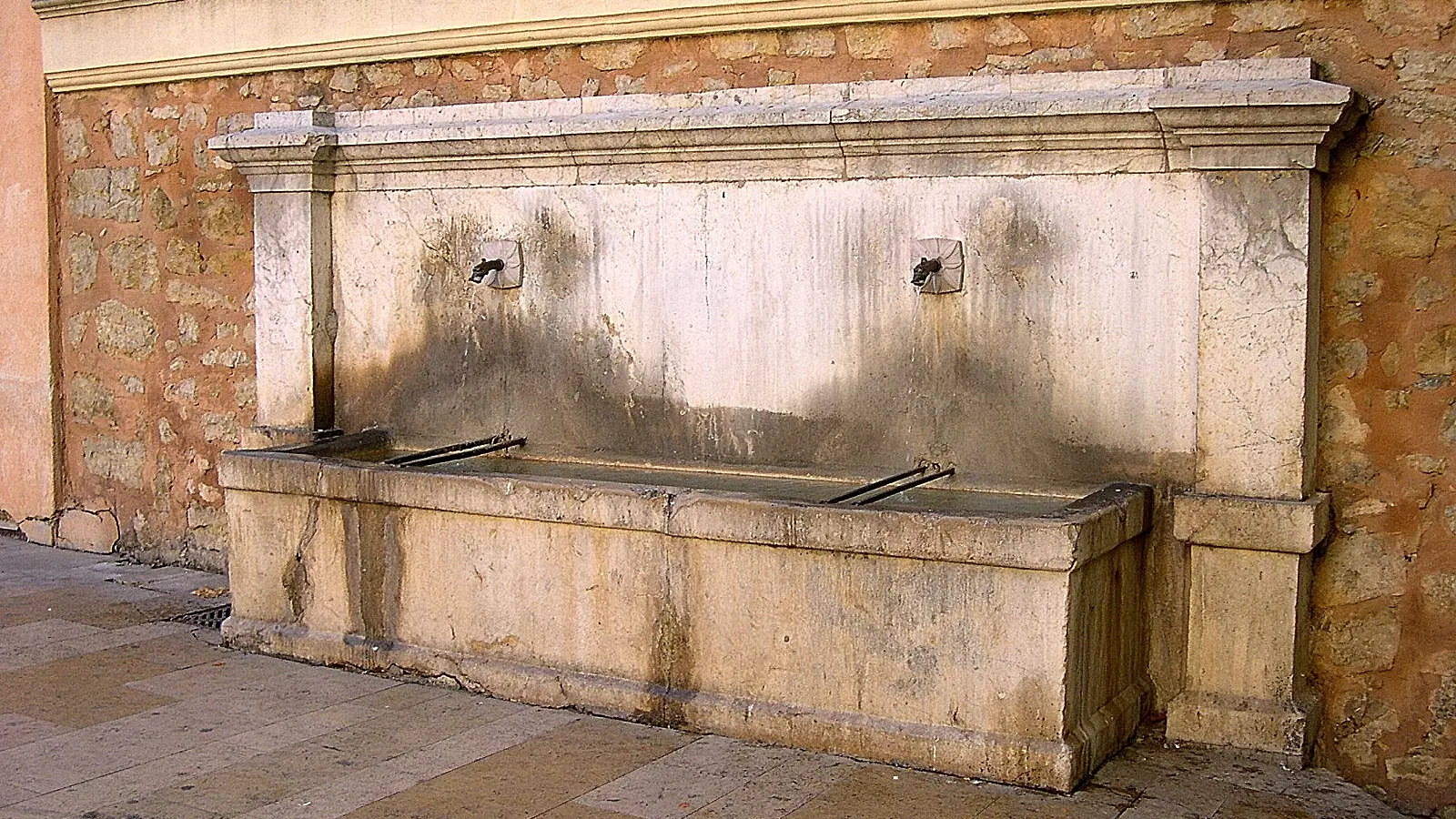 fontaine St Antoine