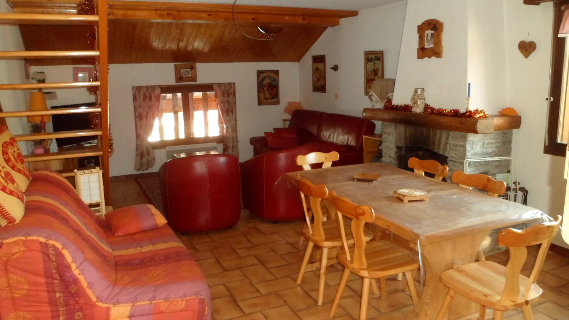 Salle à manger et salon