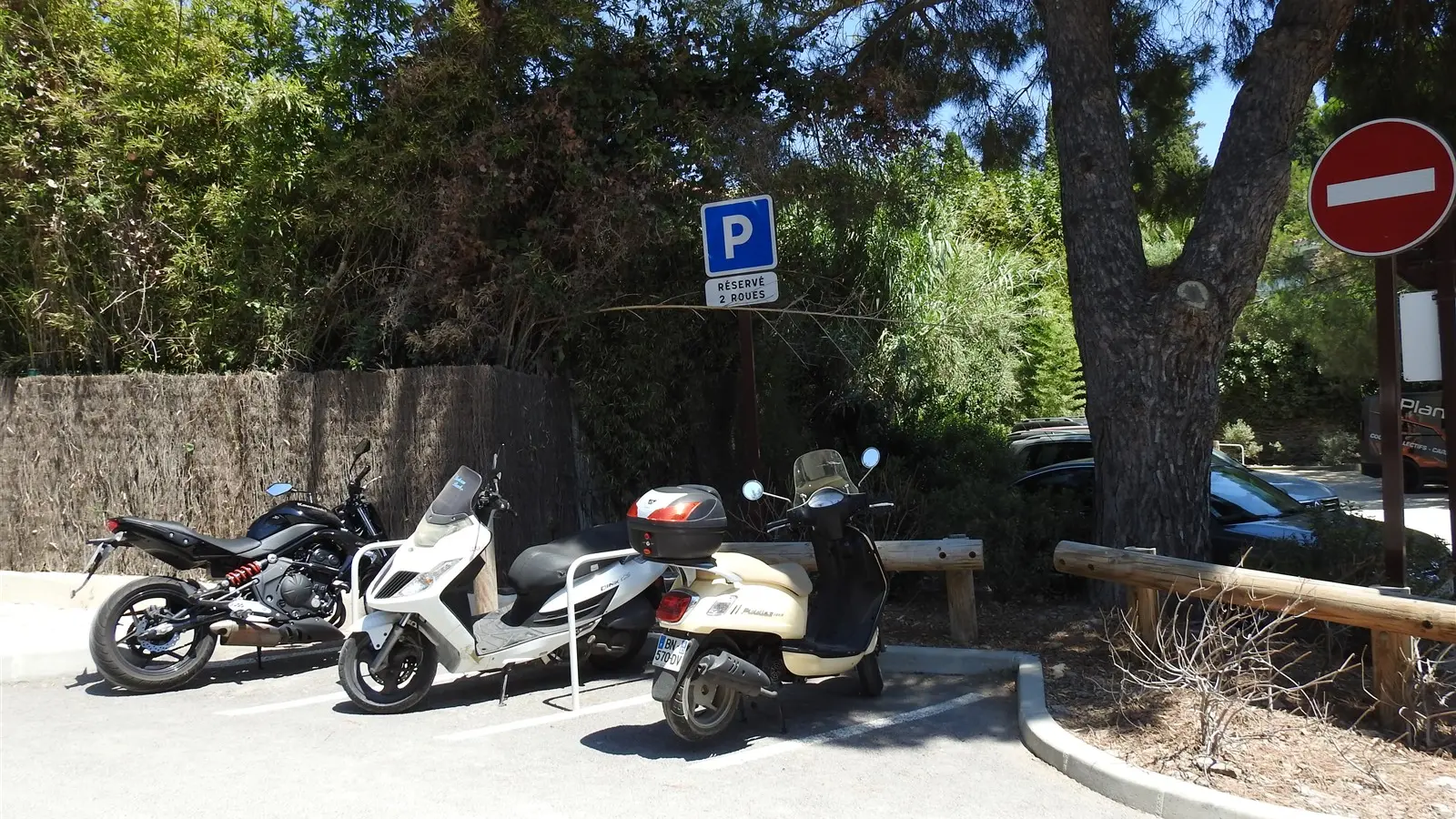 Parking Rayol Ouest