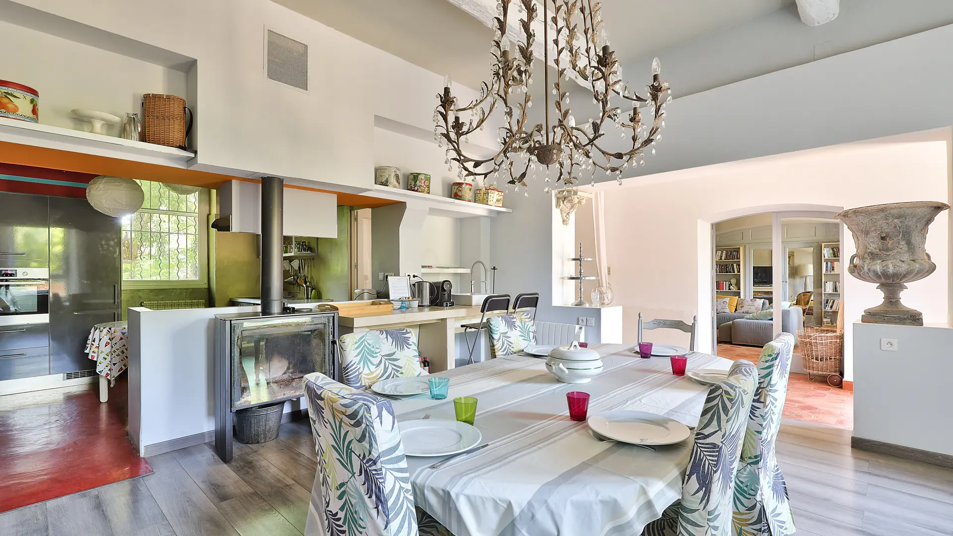 Salle à manger & cuisine