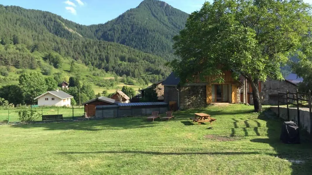 Gîte La Grange de Saint Roch-Extérieur-Valdeblore-Gîtes de France des Alpes-Maritimes