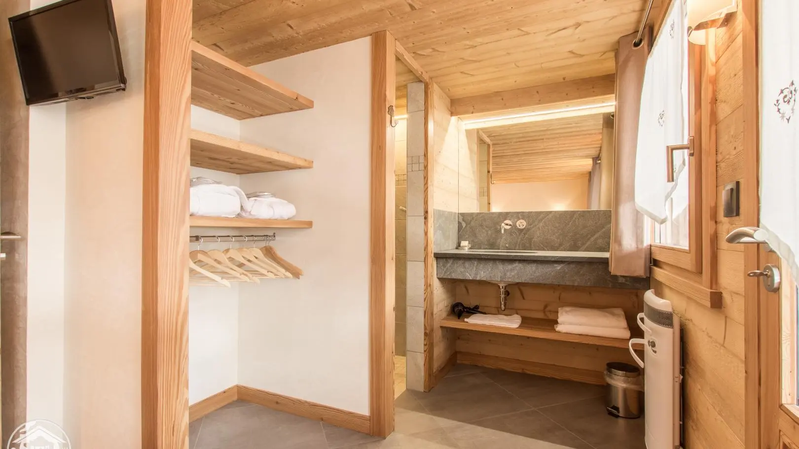 salle d'eau chambre 2