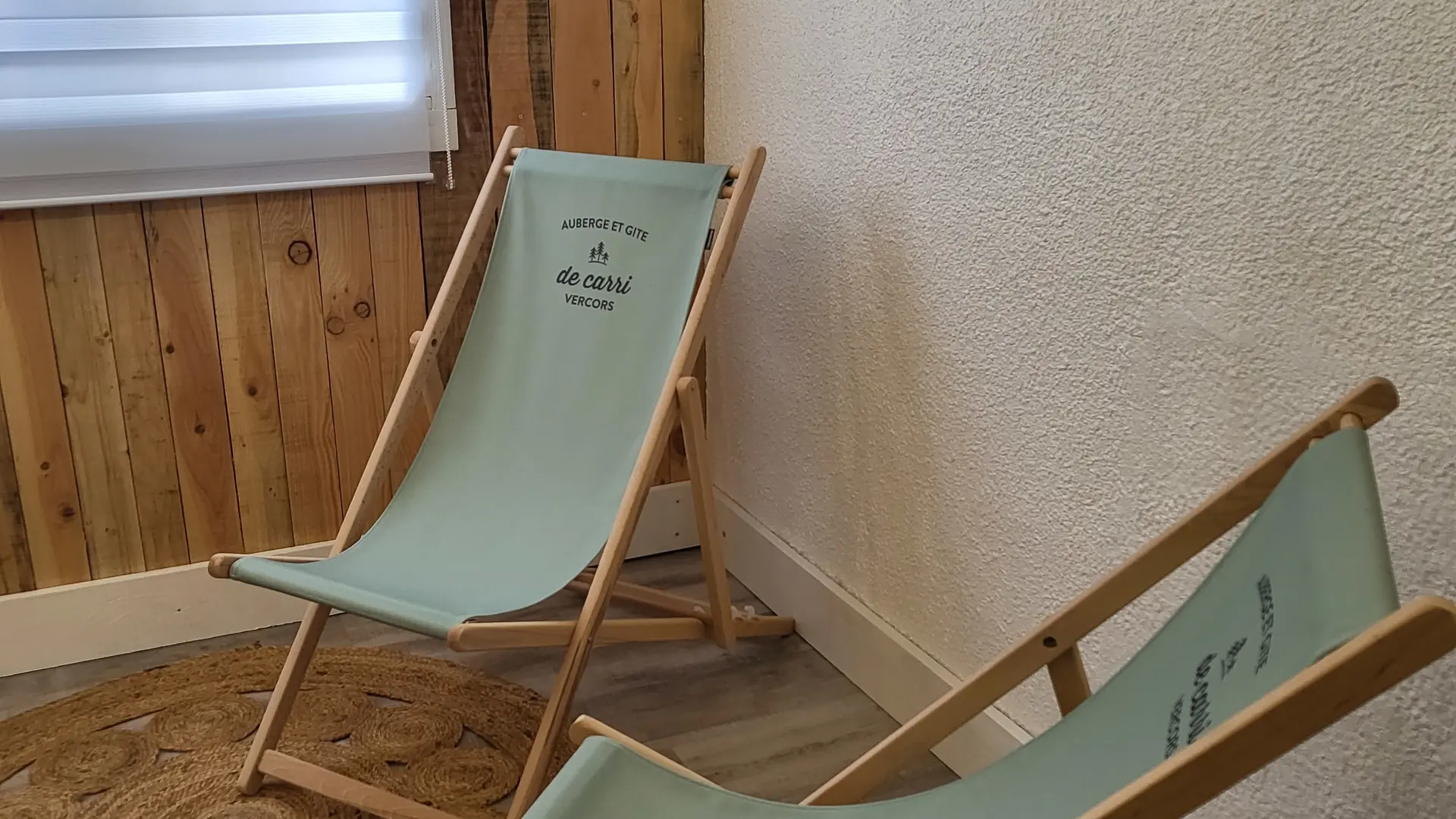 2 chaises longues
