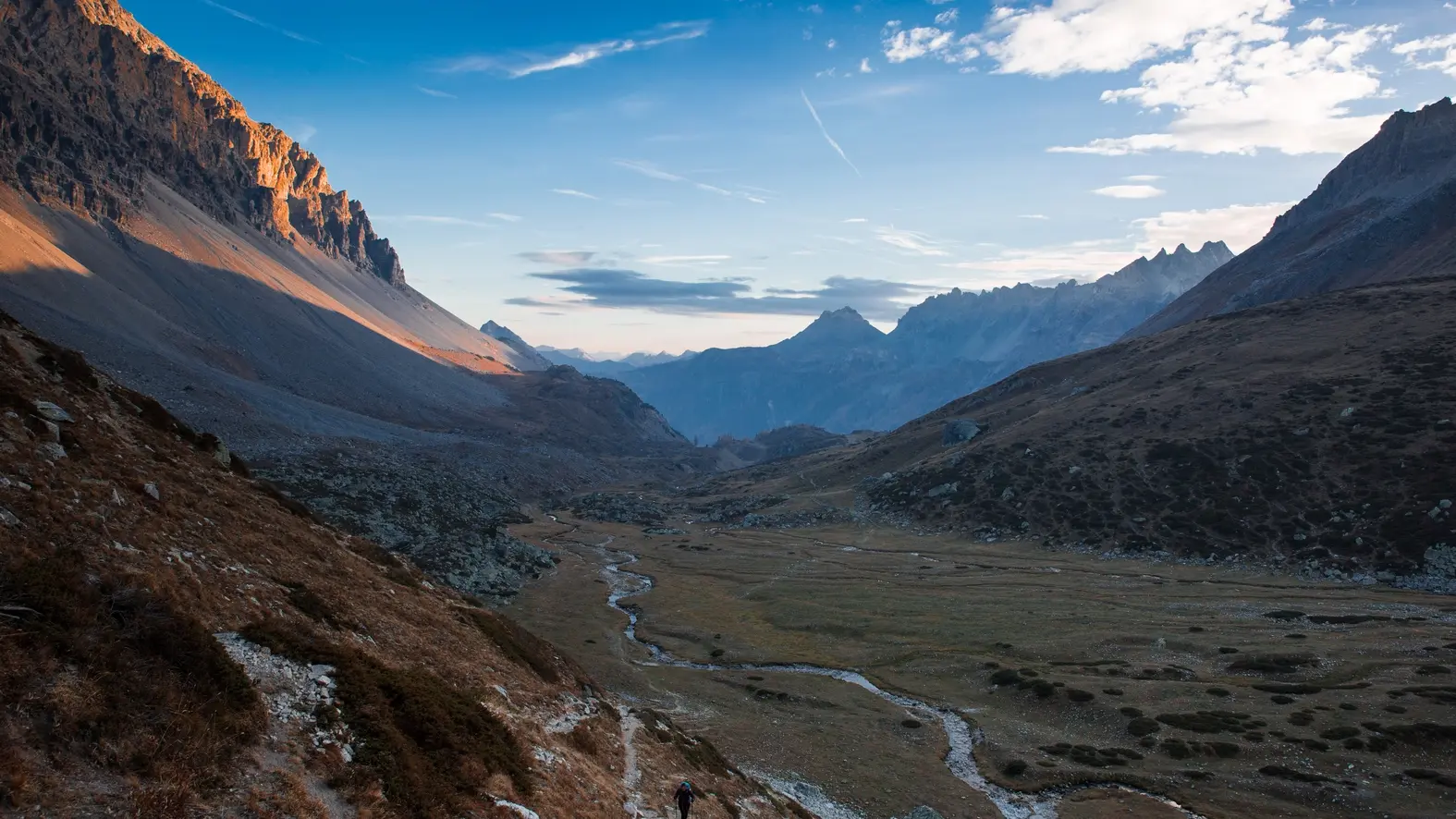 vallée étroite départ thabor rando