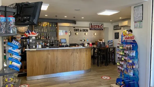 Le Café du Lycée_L'Isle-sur-la-Sorgue buraliste