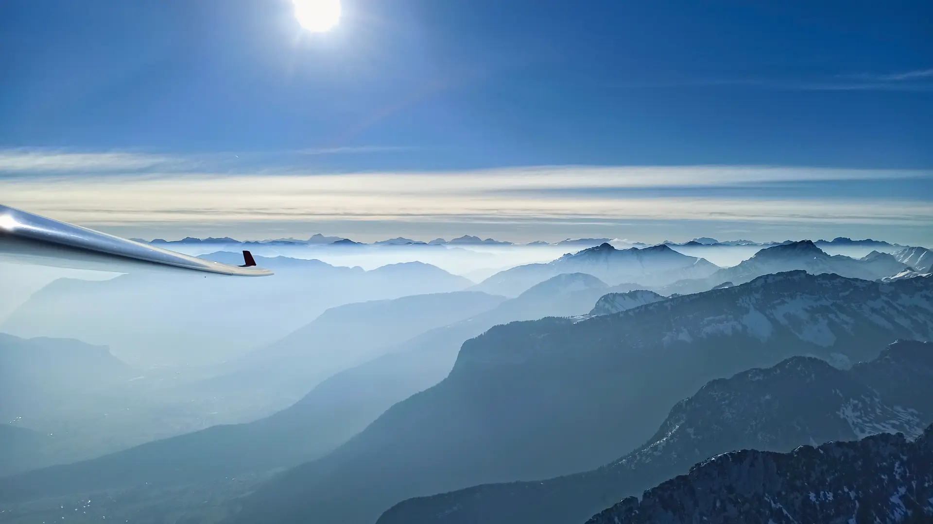 Retour du Mont-Blanc, au-dessus des Beauges, vers Aix-les-Bains