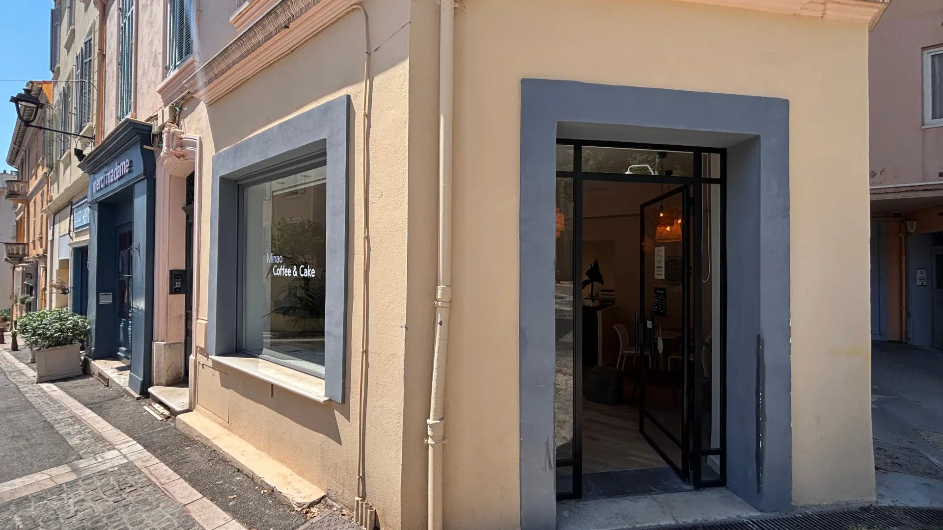 Minao - Coffee & Cake_Le Cannet