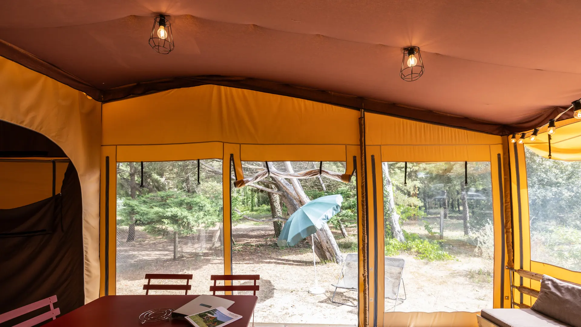 Caravane Arizona - Intérieur véranda
