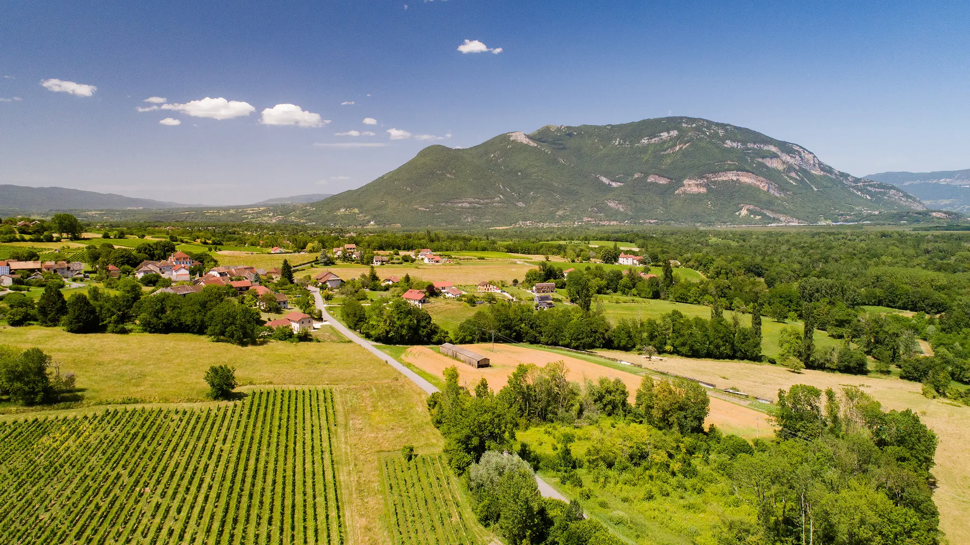 Circuit vélo : côteaux du Bugey et Plateau d'Hauteville_Champagne-en-Valromey