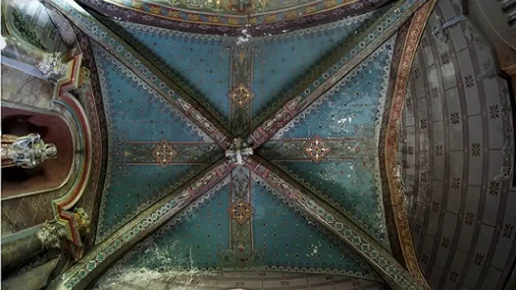 Voûte peinture église