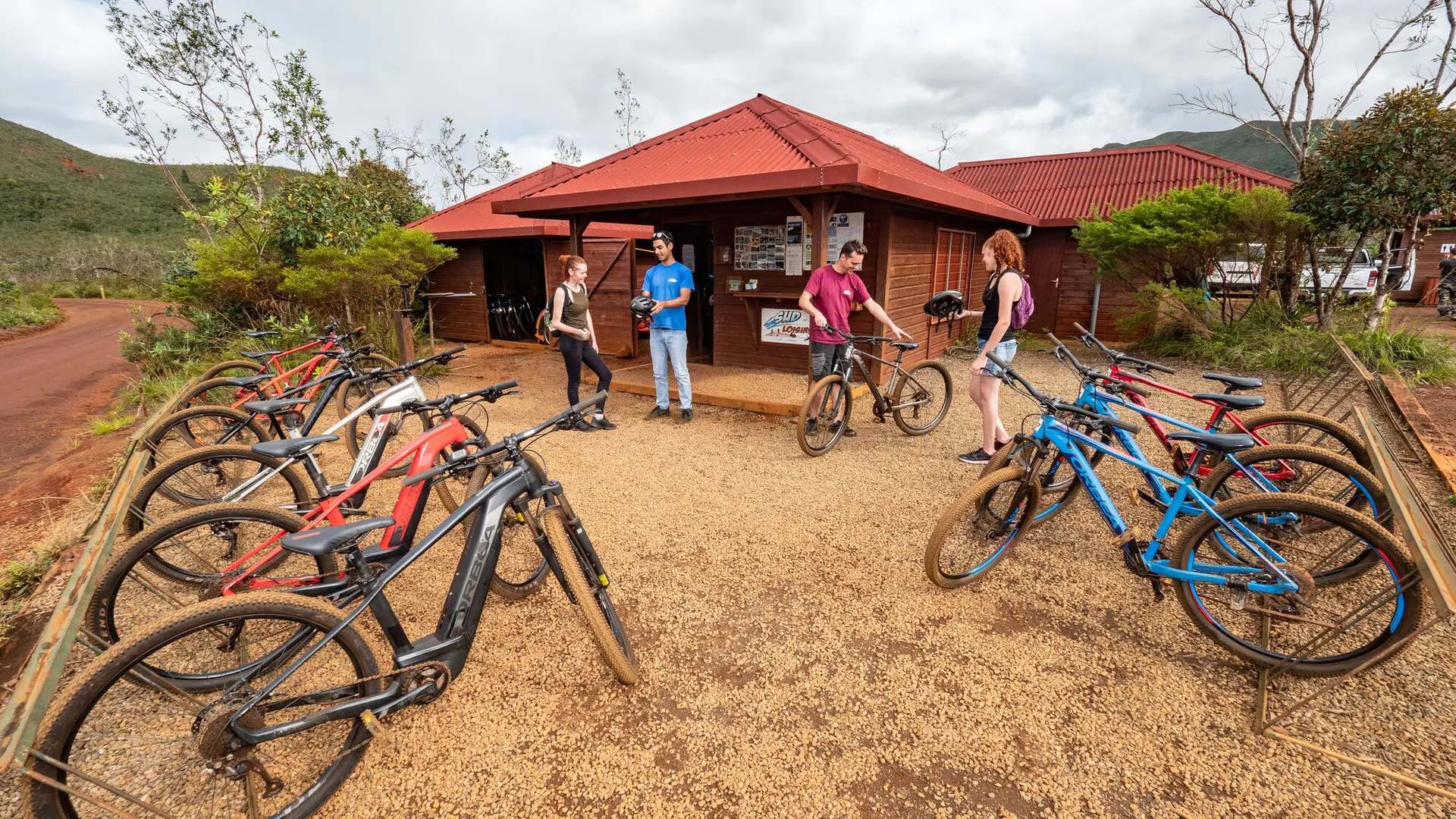 Parmi les services proposés, Sud Loisirs propose la location de VTT, VTT électrique, tandems...