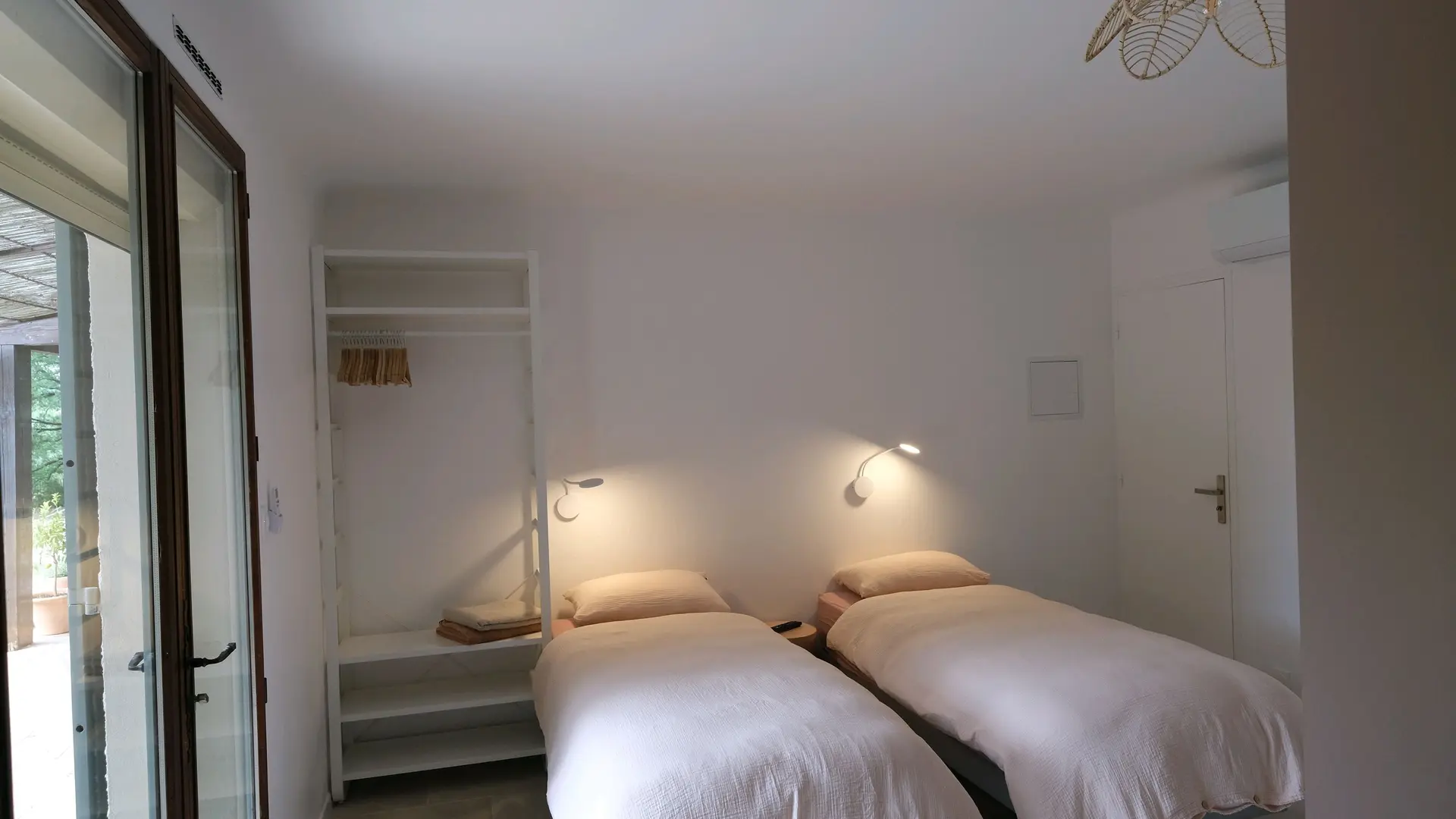 Chambre avec lits simples