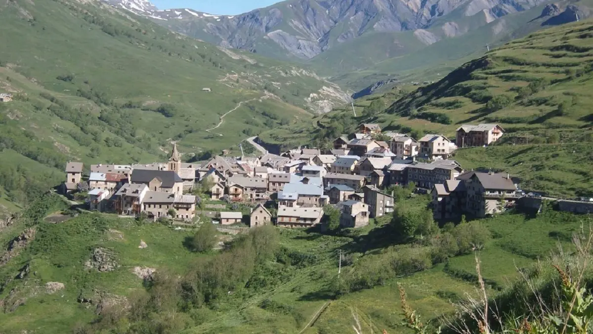 Le village