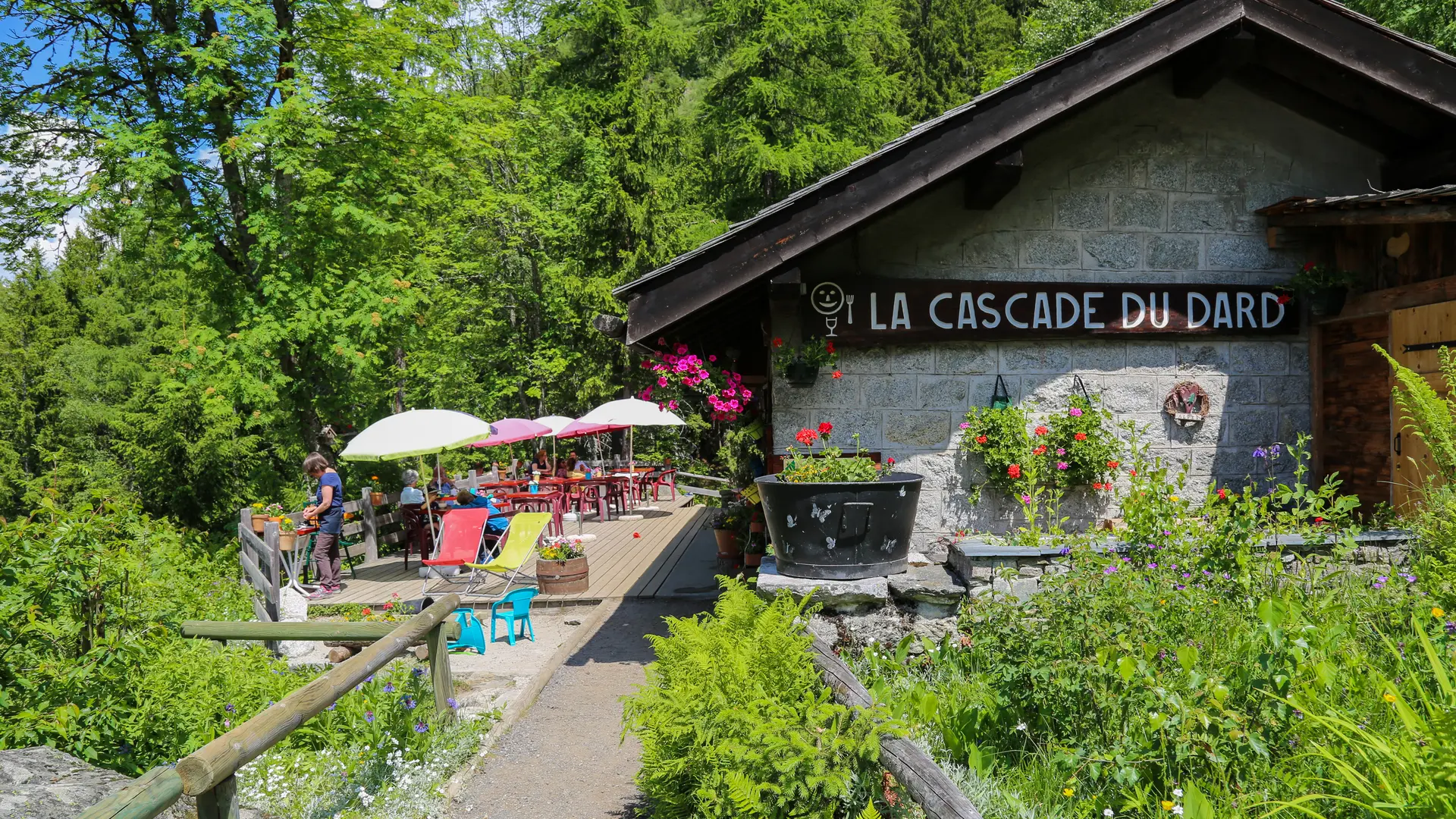 buvette cascade du dard chamonix