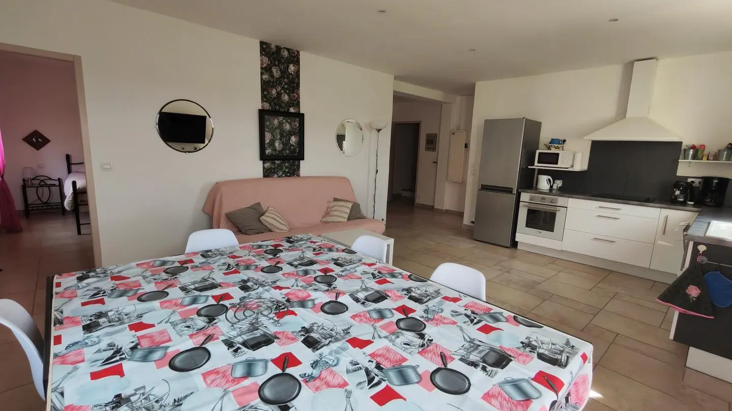 Séjour cuisine Gîte Roses de Provence de la Bastide Centifolia à Grasse - Gîtes de France Alpes-Maritimes