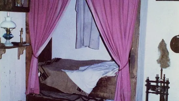 le lit dans le pèle