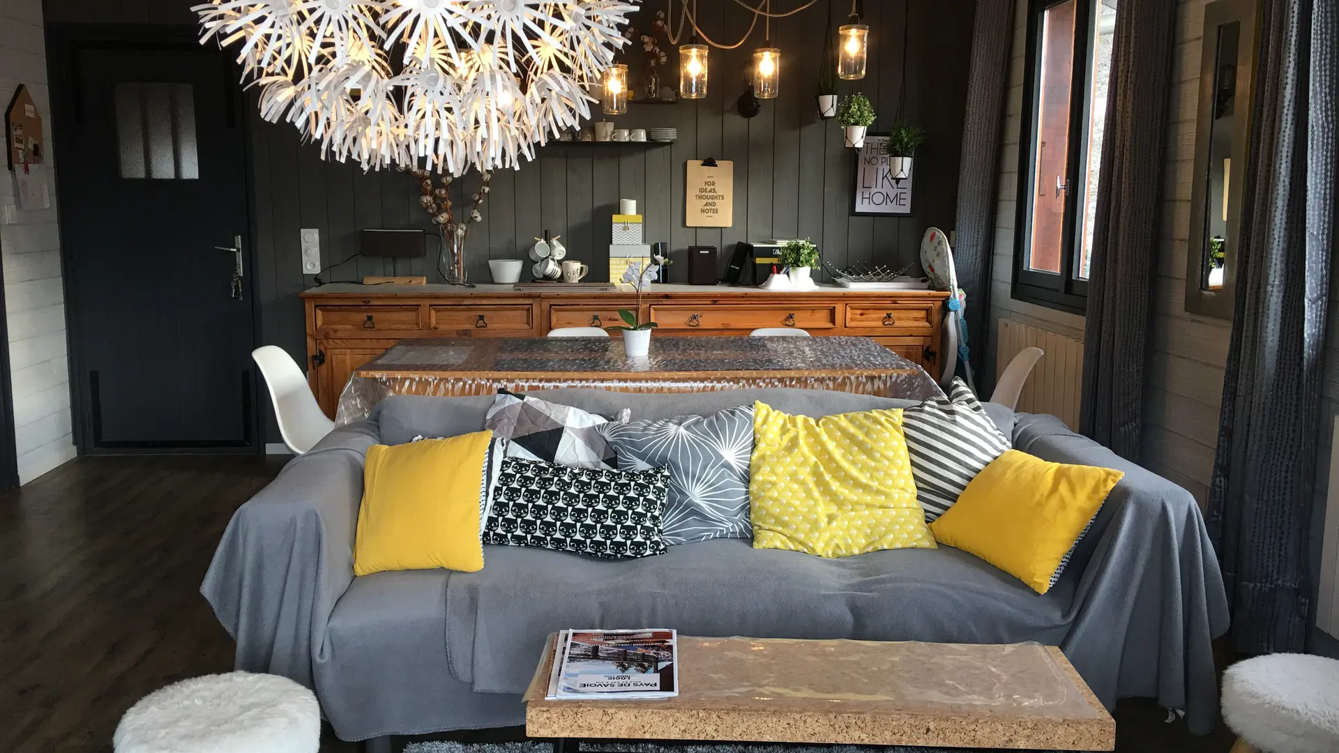 Le salon du chalet Rossanaz