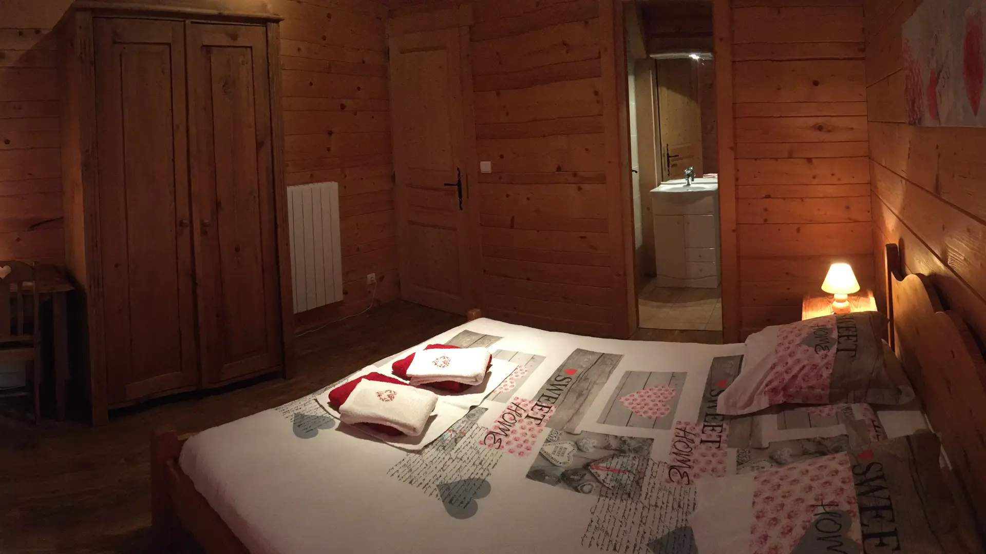 chambre 3 appartement la pleureuse