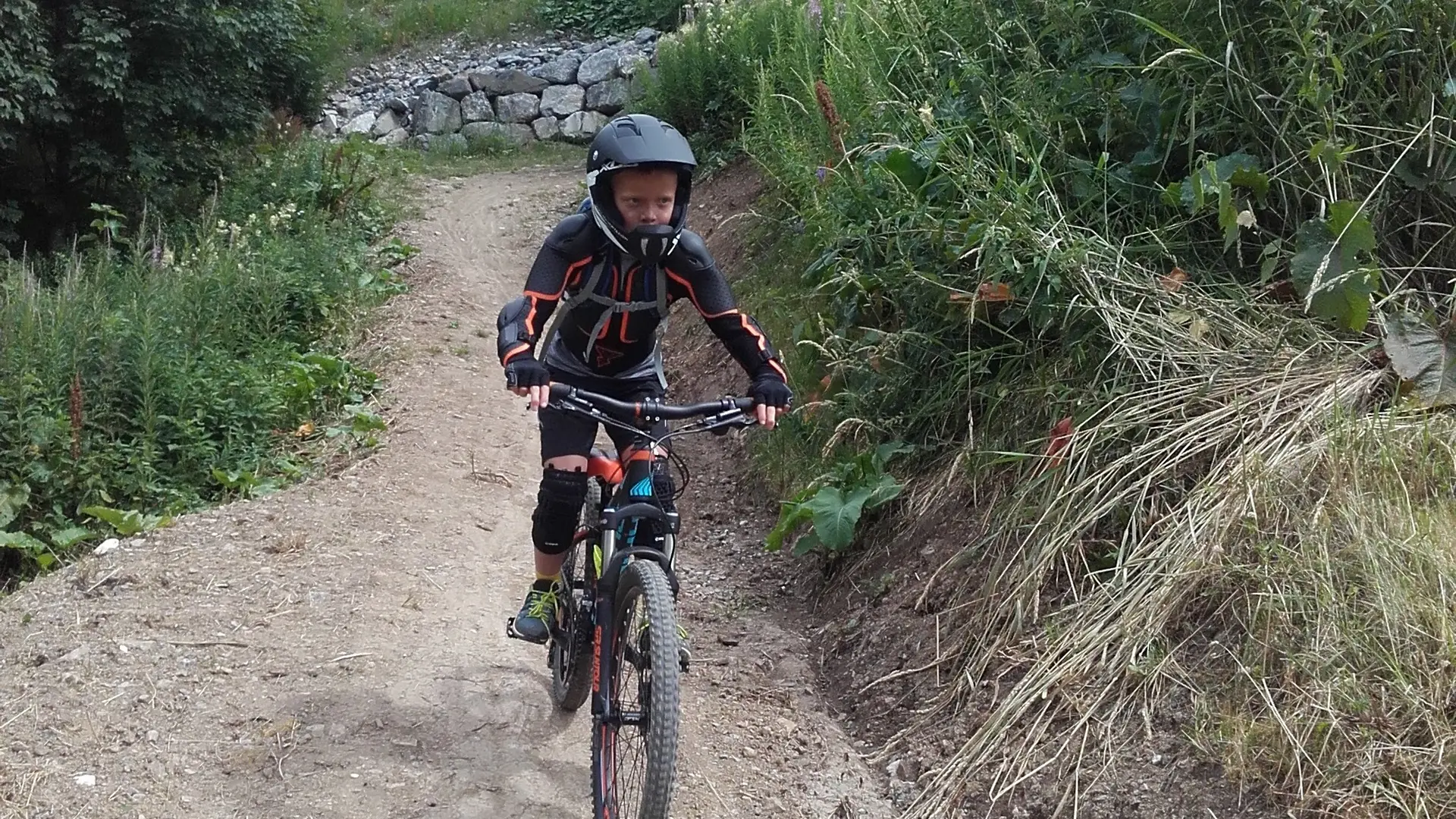 VTT junior