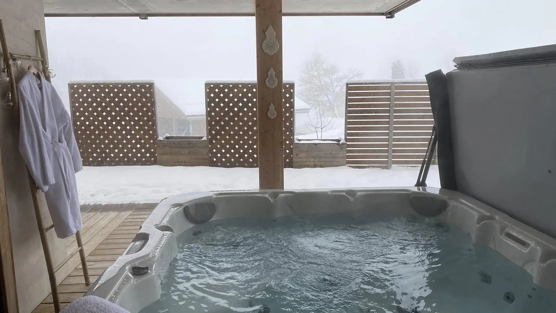 Jacuzzi
