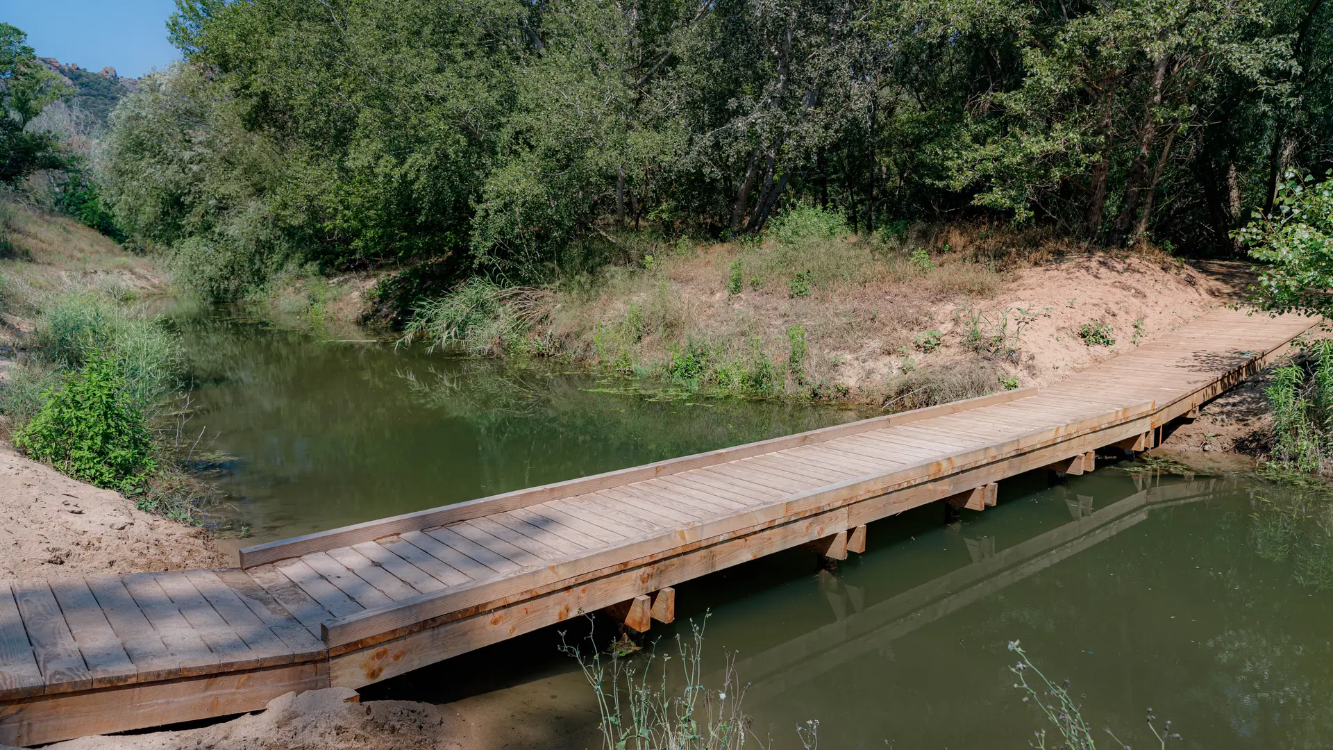 passerelle lac