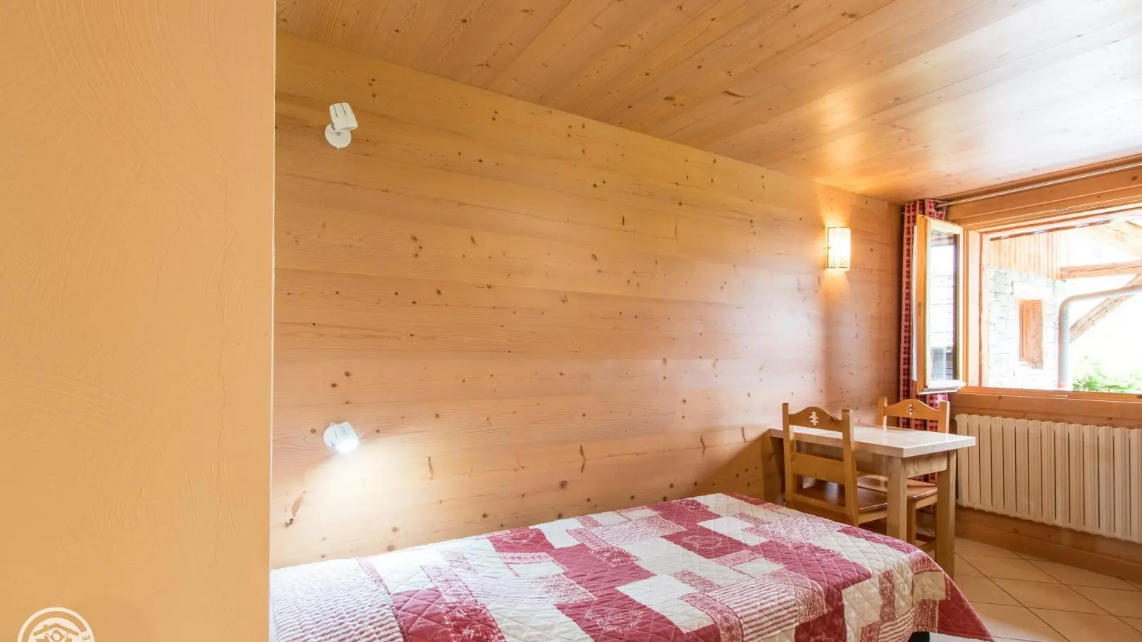 Chambre 3 - 1 lit de 90x190cm avec rangement