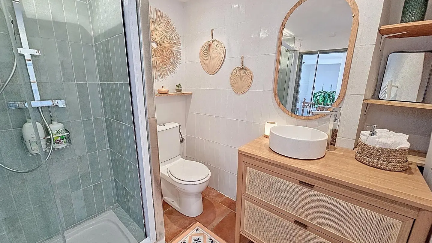 Gîte le Figuier de St Cé- Salle d'eau-Gîtes de France Alpes-Maritimes