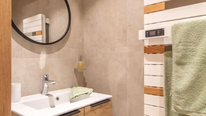 Salle d'eau privative à la chambre 3